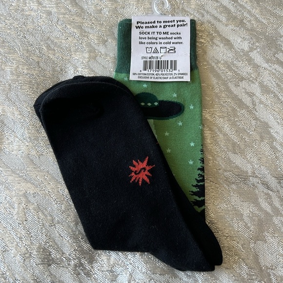 Sock It To Me I Believe Mens Crew SocksNWT - Picture 2 of 4